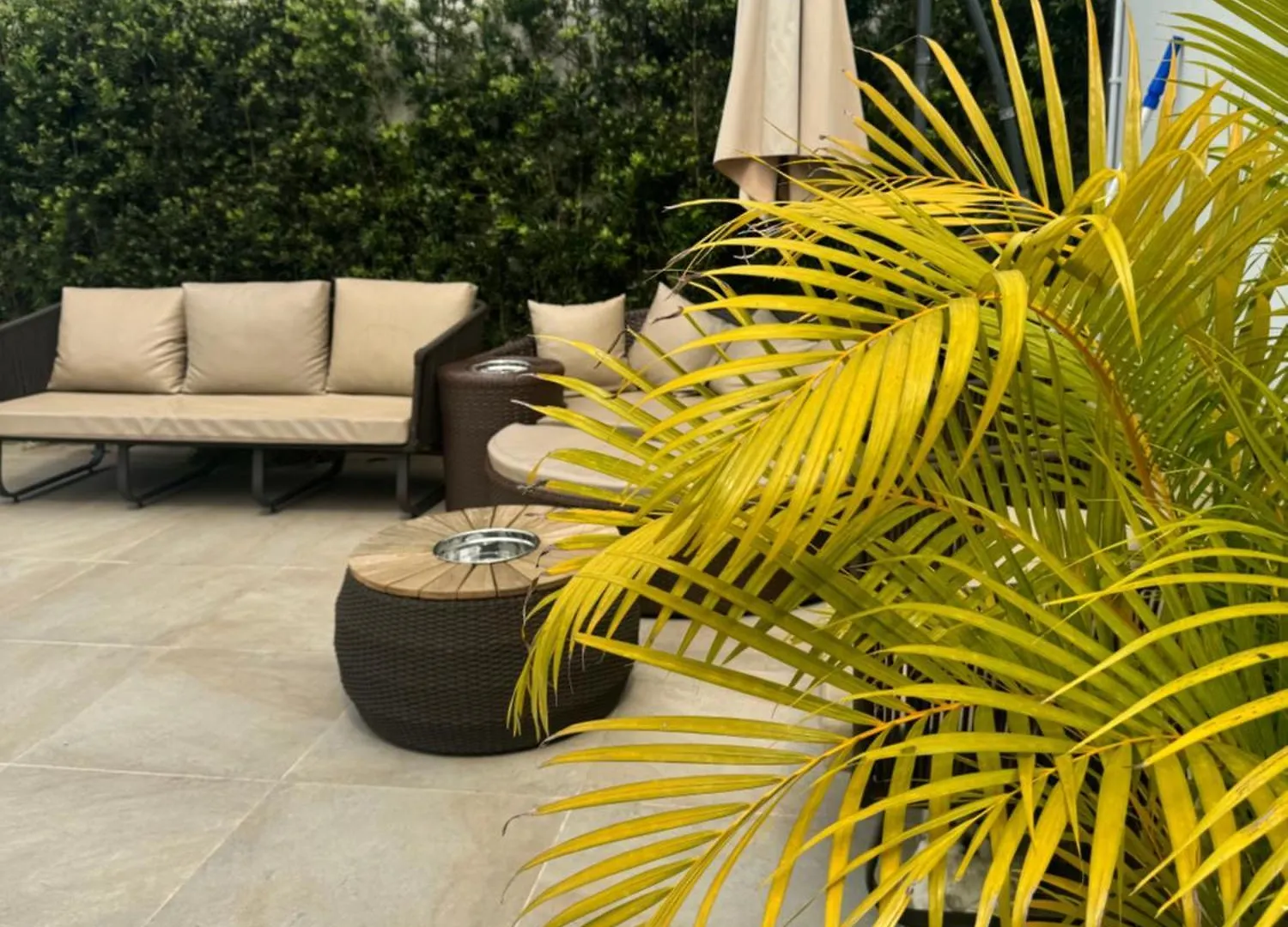 Suites De Padua - Quartos Com Banheiro Privativo Em Casa Ampla E Moderna Em Santo Antonio De Lisboa - Florianopolis - Sc - Br