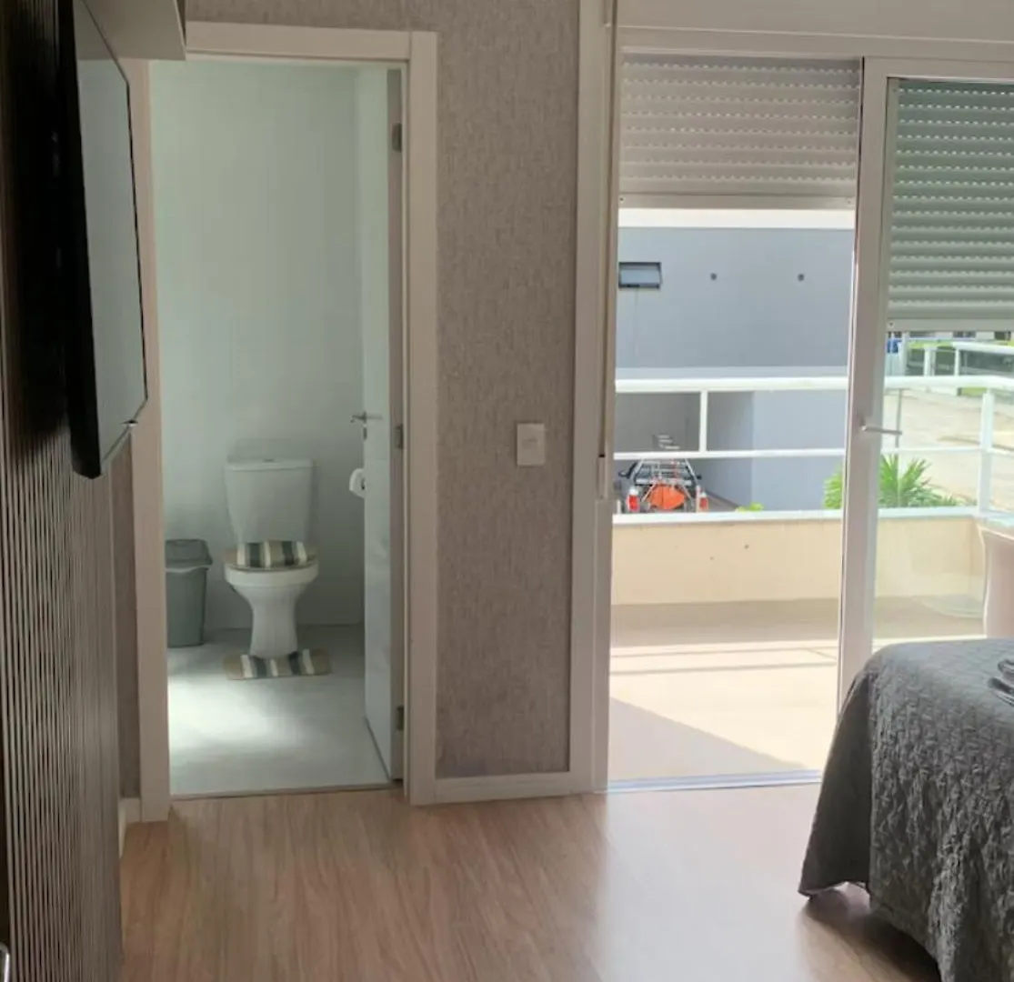 Suites De Padua - Quartos Com Banheiro Privativo Em Casa Ampla E Moderna Em Santo Antonio De Lisboa - Florianopolis - Sc - Br Brazil