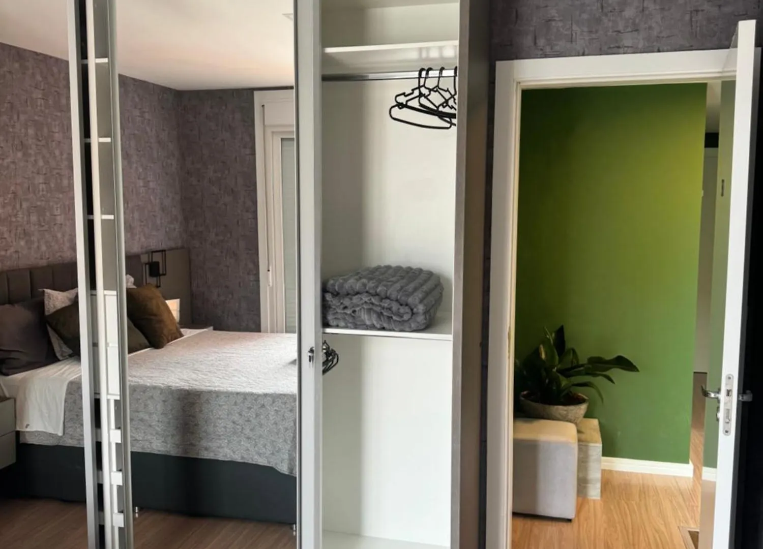 Homestay Suites De Padua - Quartos Com Banheiro Privativo Em Casa Ampla E Moderna Em Santo Antonio De Lisboa - Florianopolis - Sc - Br Brazil
