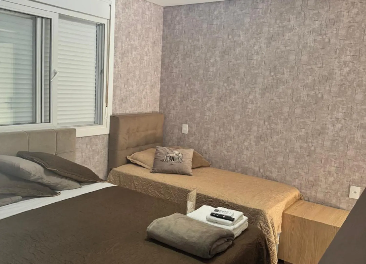 Suites De Padua - Quartos Com Banheiro Privativo Em Casa Ampla E Moderna Em Santo Antonio De Lisboa - Florianopolis - Sc - Br 0*,